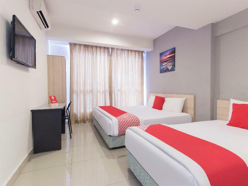 Oyo 325 Damansara Inn Petaling Jaya Exterior photo